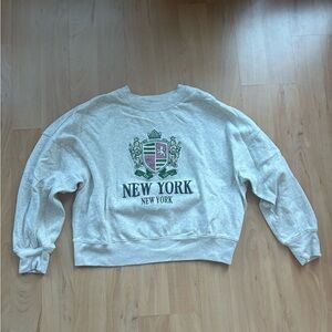 Abercrombie & Fitch Light Gray New York Sweater